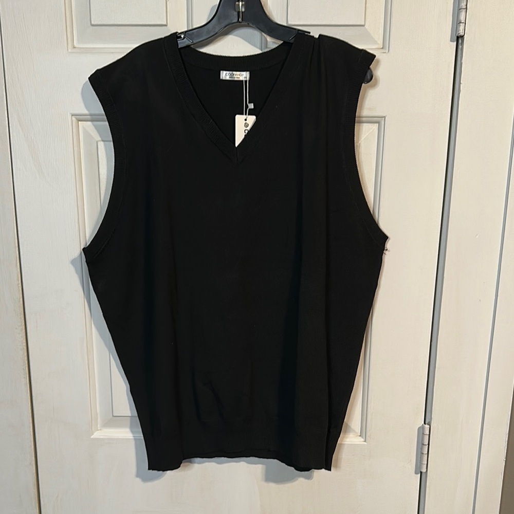 NWT Men’s tank Sweater size XXL Coofandy